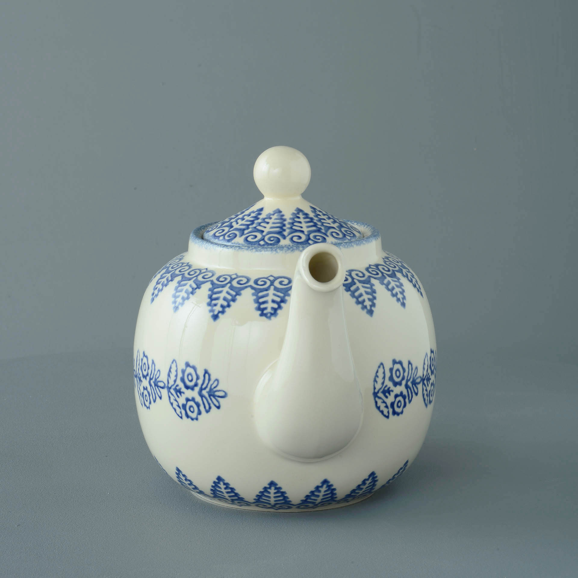 Teapot 10 Cup Lacey Blue Brixton Pottery